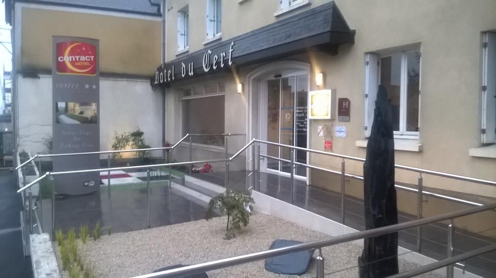 Contact Hotel Du Cerf Шато-Ґонтьє Екстер'єр фото